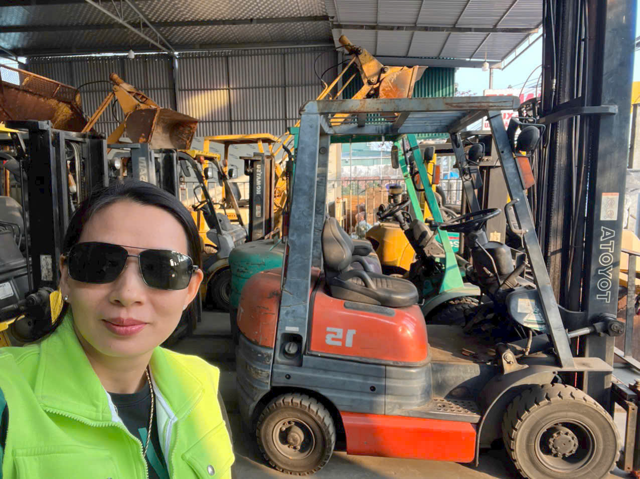 Phụ tùng xe xúc lật Bình Tân uy tín - chất lượng