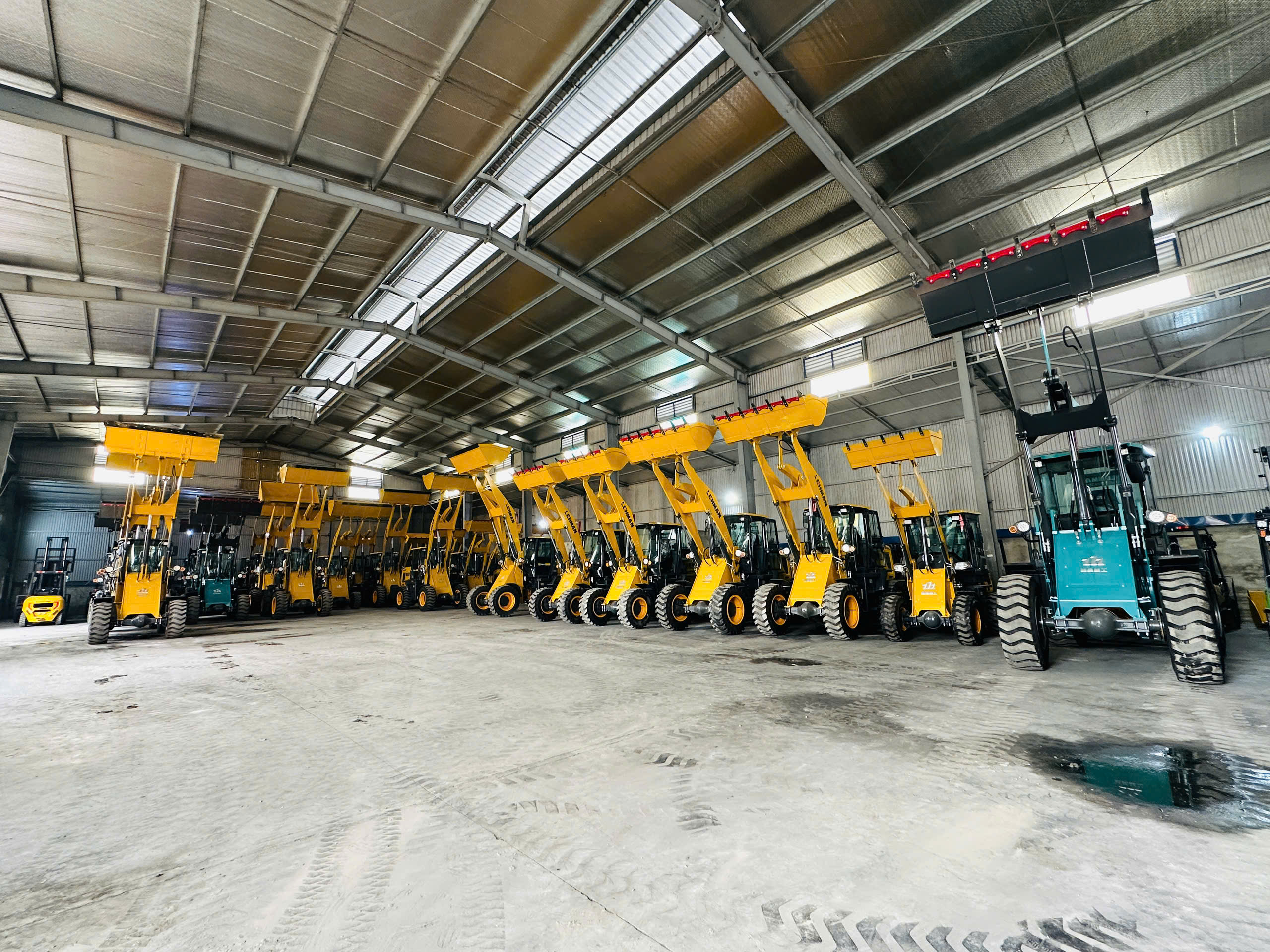 Mua bán phụ tùng xúc lật tại Thái Bình